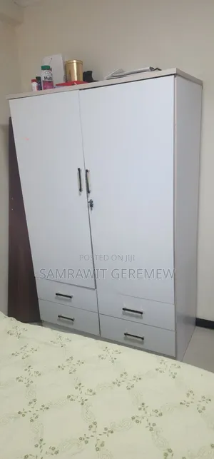 White 3F Closet