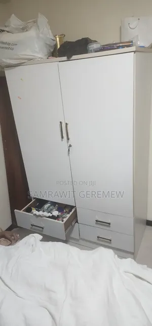 White 3F Closet