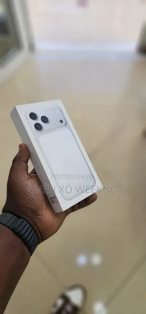 New Apple iPhone 17 Pro Max 512 GB White