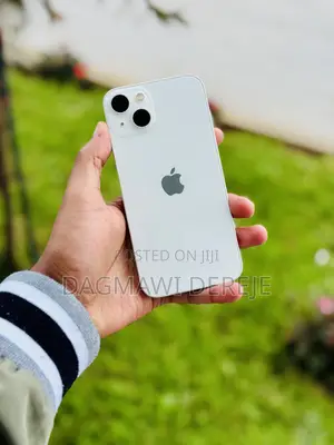 New Apple iPhone 13 128 GB White