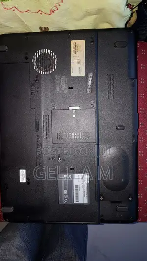 Laptop Toshiba Satellite L355D 3GB HDD 160GB