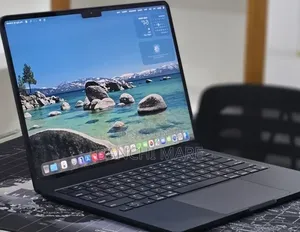 New Laptop Apple MacBook Air 2022 M2 8GB Apple M2 SSD 256GB