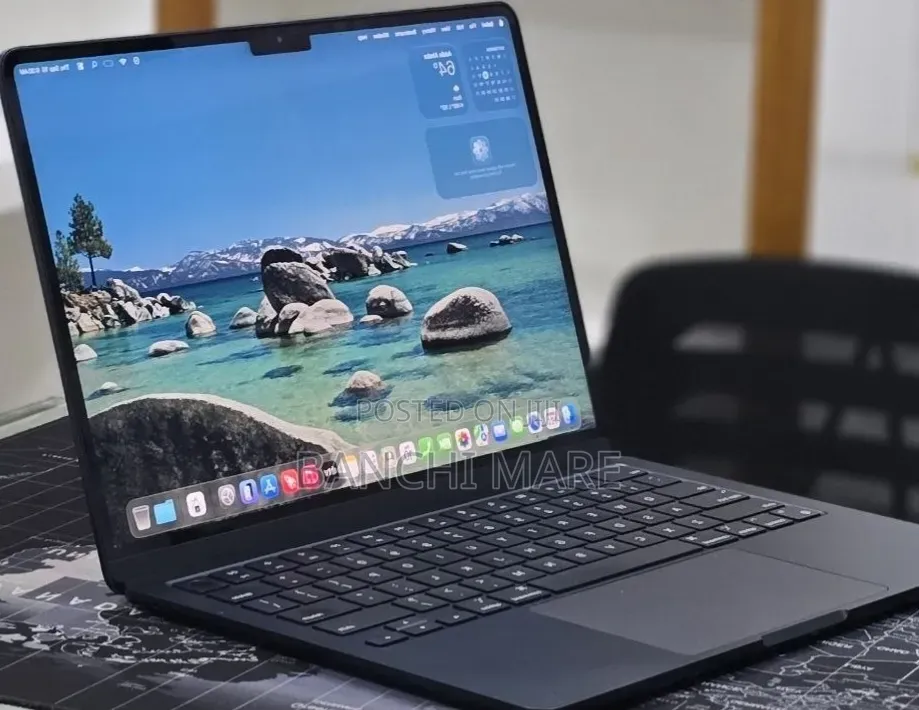 New Laptop Apple MacBook Air 2022 M2 8GB Apple M2 SSD 256GB