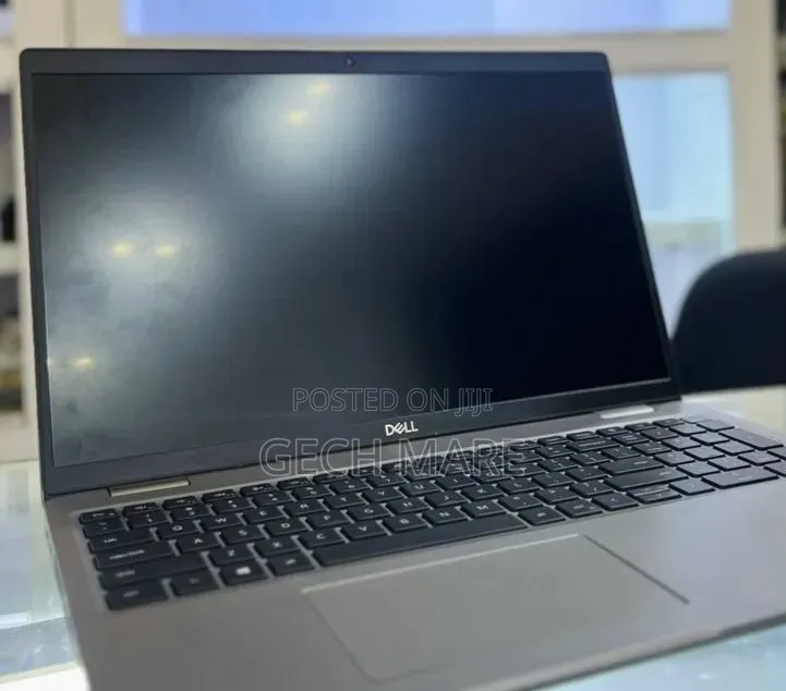 New Laptop Dell Latitude 5310 16GB Intel Core i7 SSD 512GB