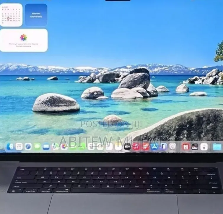 New Laptop Apple MacBook Pro 2021 M1 16GB Apple M1 Pro SSD 512GB