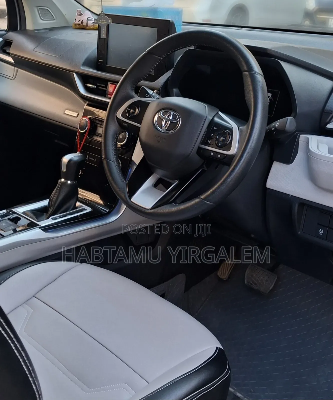 Toyota Veloz 1.5 CVT FWD 2023