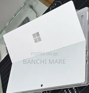 New Laptop Microsoft Surface Pro 6 8GB Intel Core i5 SSD 256GB