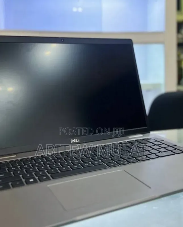 New Laptop Dell Latitude 15 5000 16GB Intel Core i7 SSD 512GB