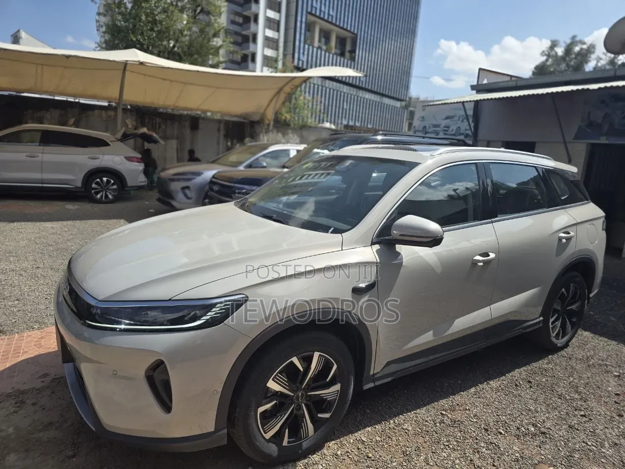 BYD SEALION 05 DM-i 