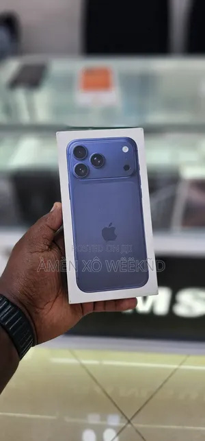 New Apple iPhone 17 Pro Max 256 GB Blue