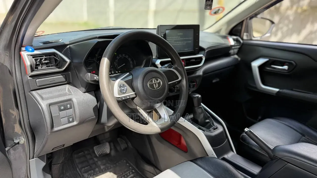 Toyota Raize 2022 Black