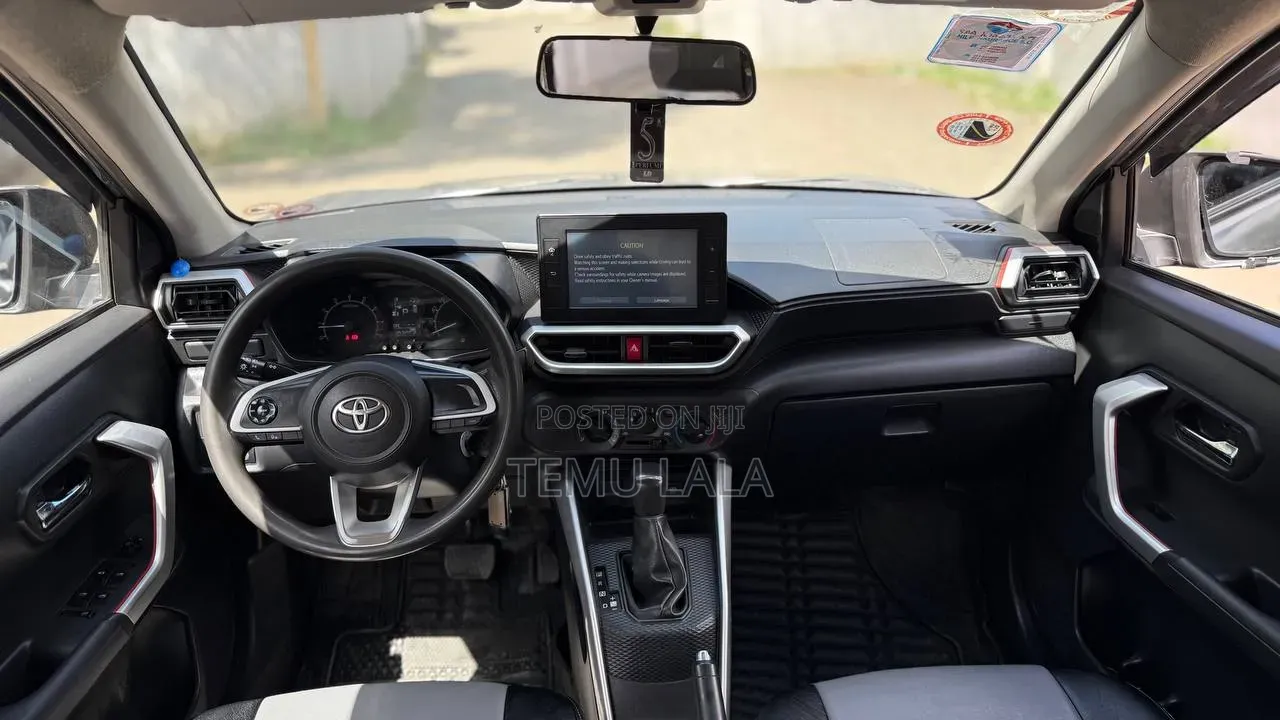 Toyota Raize 2022 Black