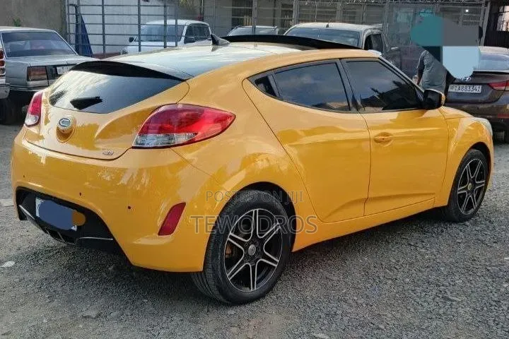Hyundai Veloster Automatic 2012 Yellow