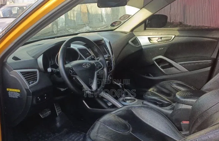 Hyundai Veloster Automatic 2012 Yellow