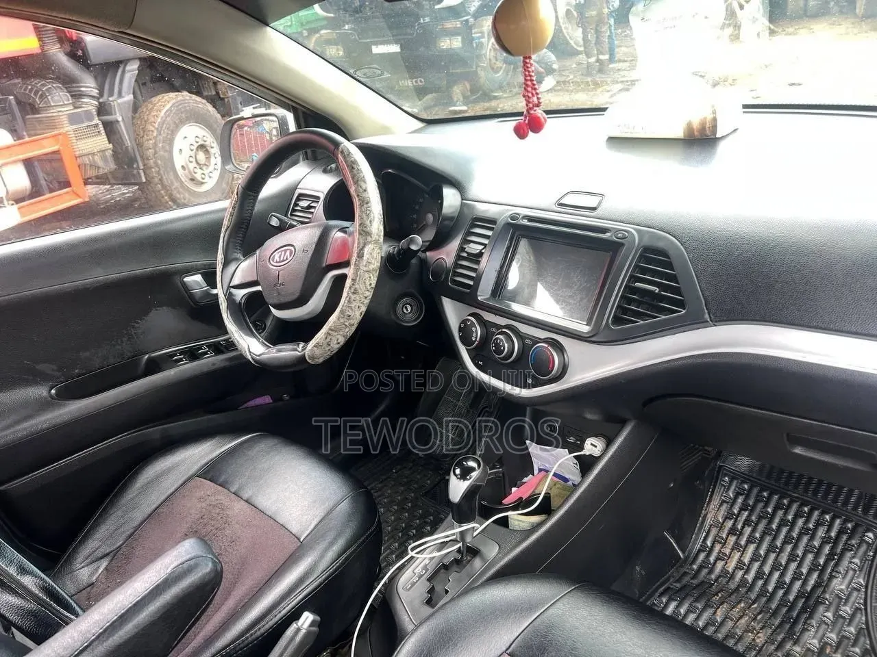 Hyundai Veloster Automatic 2012 Yellow