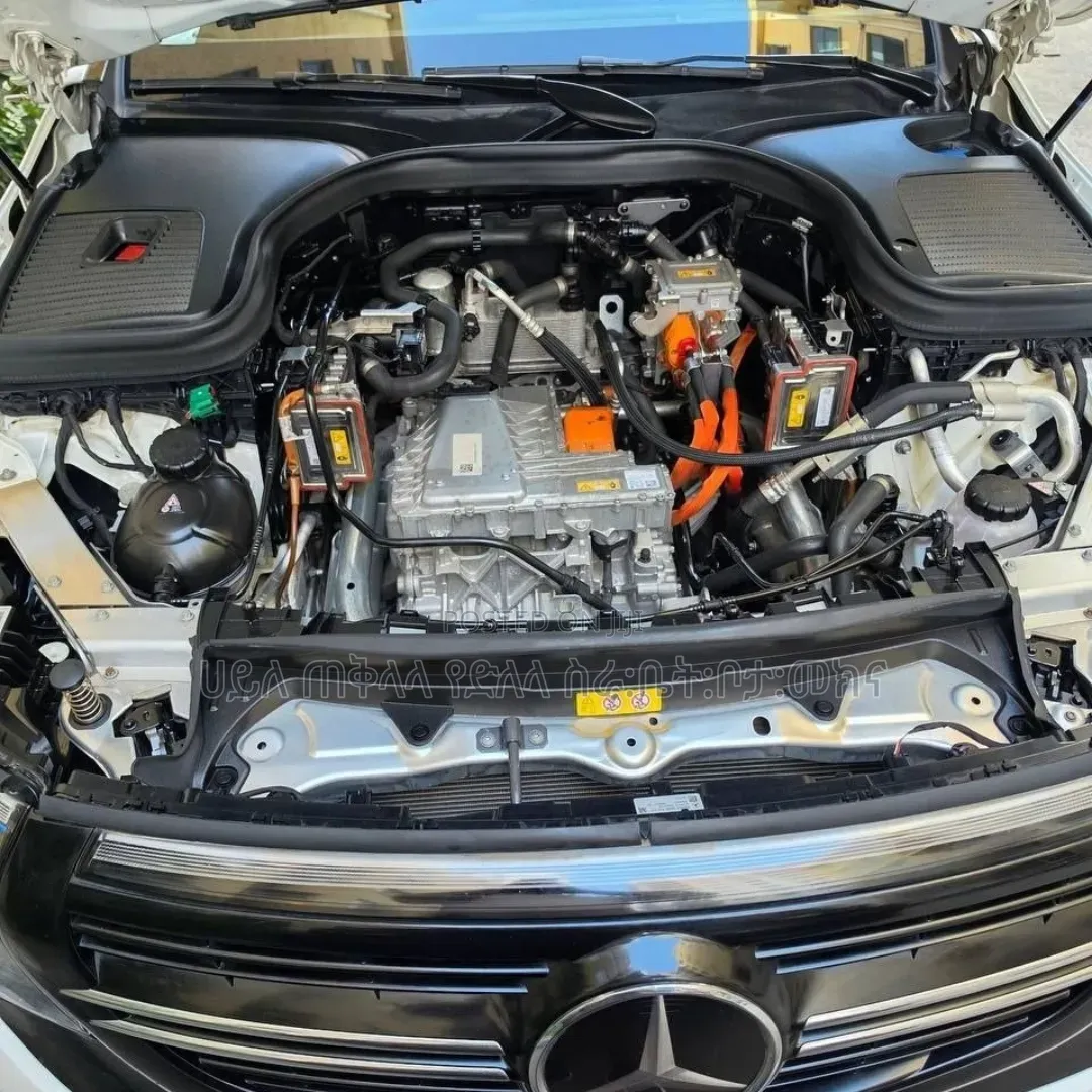 Mercedes-Benz EQC EQC400 4MATIC 2022 Ivory