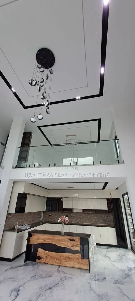 Furnished 5bdrm Apartment in Cmc Area, Yeka for sale