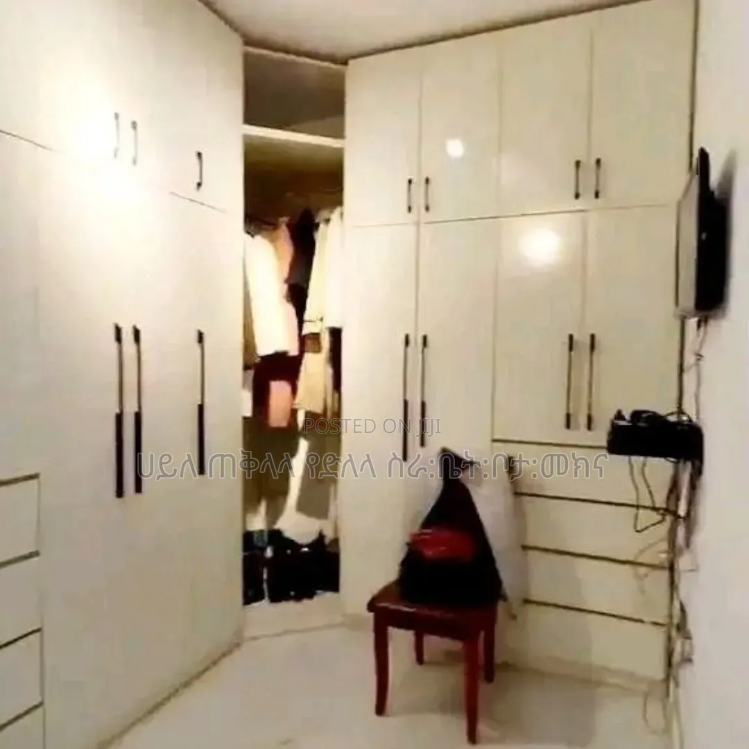 Furnished 8bdrm Townhouse/Terrace in ሰሚት ፍየል ቤት, Yeka for sale