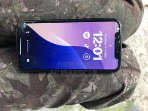 Apple iPhone XR 64 GB