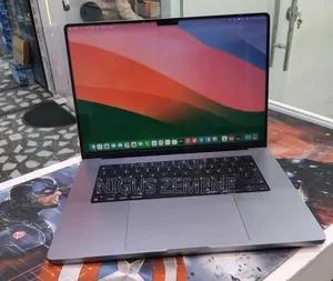 New Laptop Apple MacBook Pro 2021 M1 Max 64GB Apple M1 Max SSD 1T