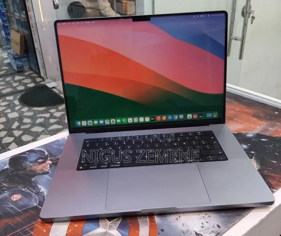 New Laptop Apple MacBook Pro 2021 M1 Max 64GB Apple M1 Max SSD 1T