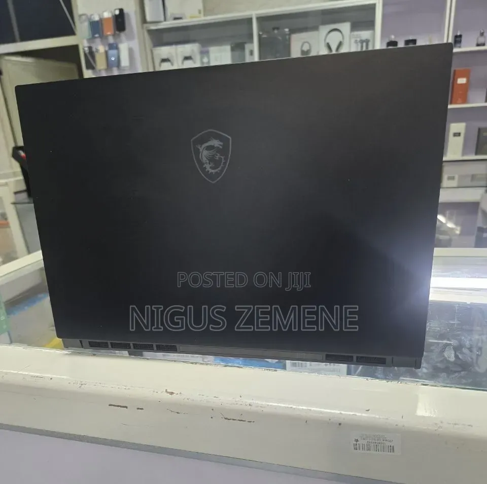 New Laptop MSI 16GB Intel Core i7 HDD 1T