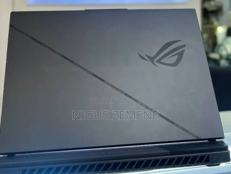 New Laptop Asus ROG Strix G15 16GB Intel Core i9 SSD 1T