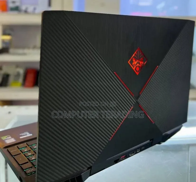 New Laptop HP Omen 15 16GB Intel Core i7 SSD 512GB