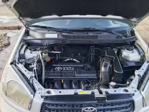 Toyota RAV4 2002 Silver