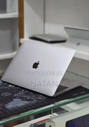 New Laptop Apple MacBook Pro 2019 16GB Intel Core i7 SSD 1T
