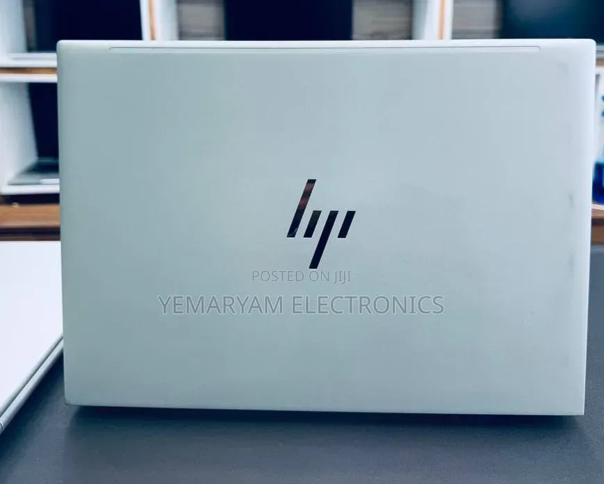 New Laptop HP EliteBook 840 10 16GB Intel Core i7 SSD 512GB