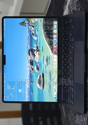 New Laptop Apple MacBook Air 2022 M2 8GB Apple M2 SSD 256GB