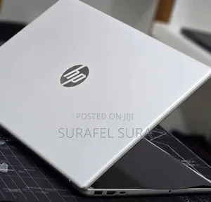 New Laptop HP Stream Notebook 8GB AMD Ryzen 5 SSD 512GB