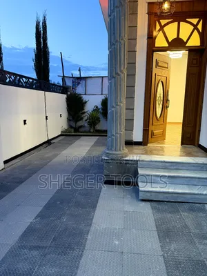3bdrm Villa in Bole for sale