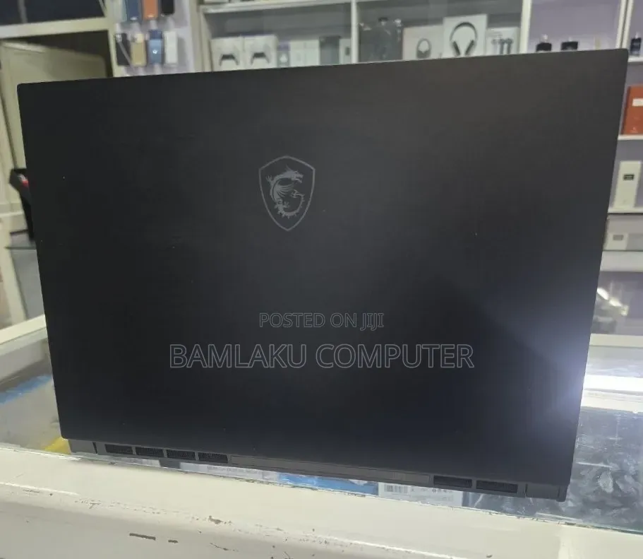New Laptop MSI GP75 Leopard 16GB Intel Core i7 HDD+SSD 1.5T