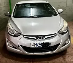 Hyundai Elantra 2015