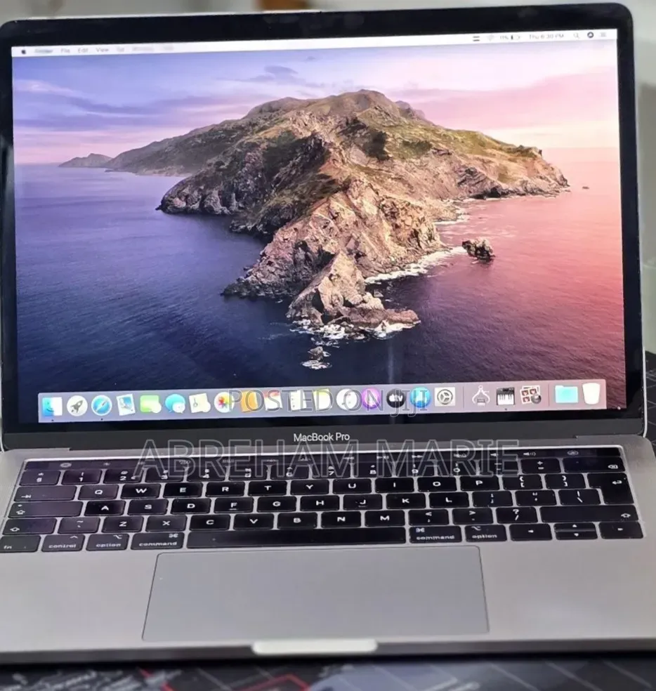 New Laptop Apple MacBook Pro 2019 16GB Intel Core i7 SSD 1T