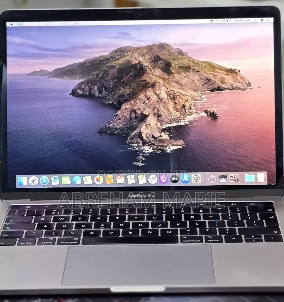 New Laptop Apple MacBook Pro 2019 16GB Intel Core i7 SSD 1T