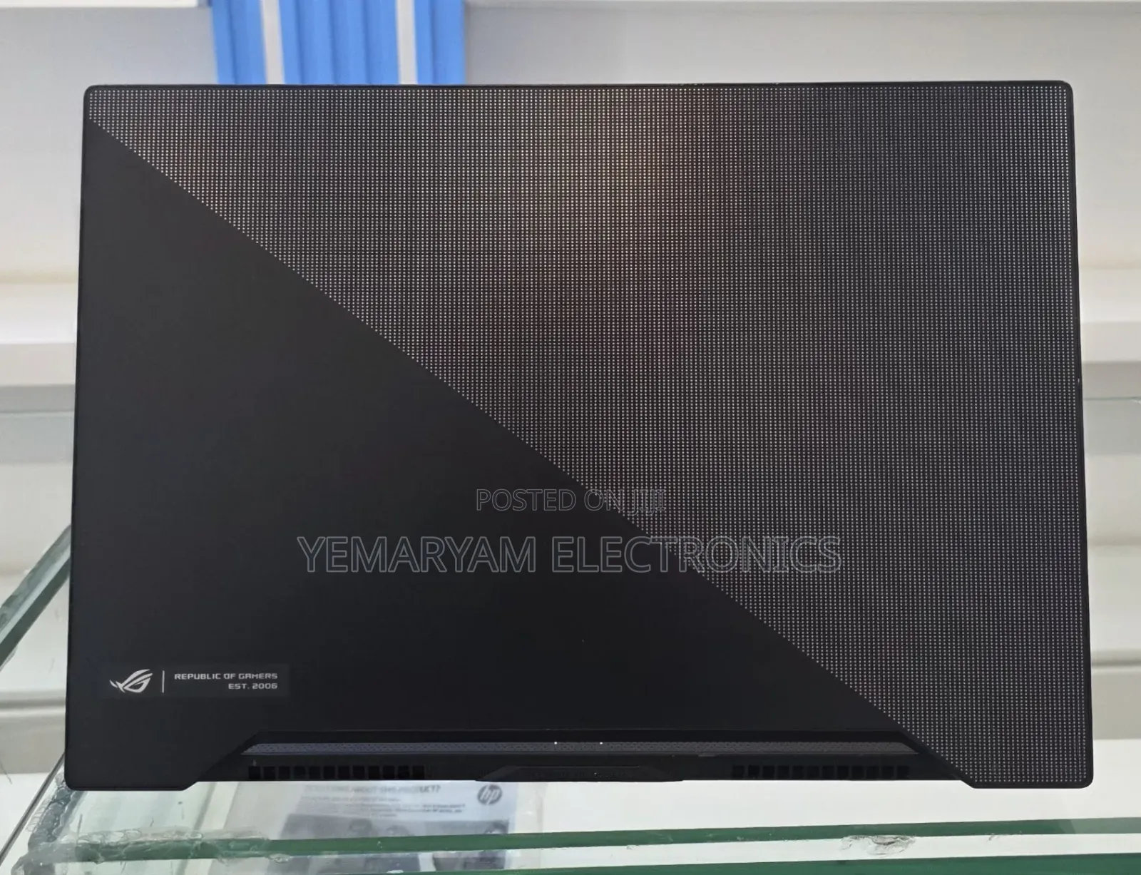 New Laptop Asus ROG Zephyrus G15 16GB Intel Core i7 SSD 512GB