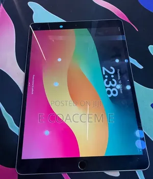 New Apple iPad (2022) 256 GB Silver