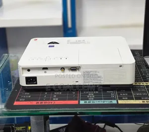 Sony Projector
model Name VPL-Dx221