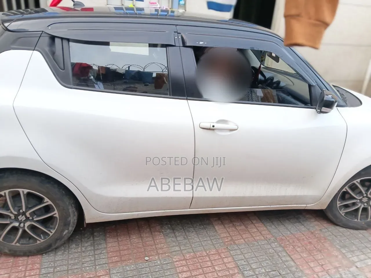 Suzuki Swift 2022 White