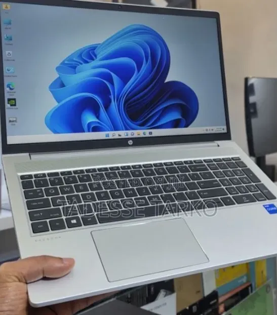 New Laptop HP ProBook 450 G8 16GB Intel Core i7 SSD 512GB