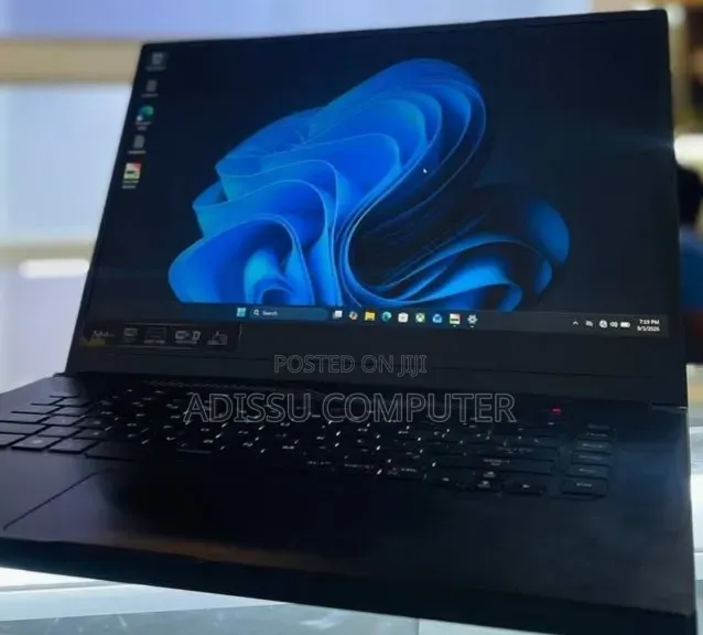 New Laptop Asus ROG Zephyrus G15 16GB AMD Ryzen 7 SSD 512GB