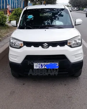 Suzuki S-Presso 2021 White