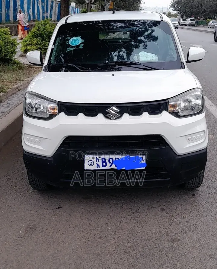 Suzuki S-Presso 2021 White