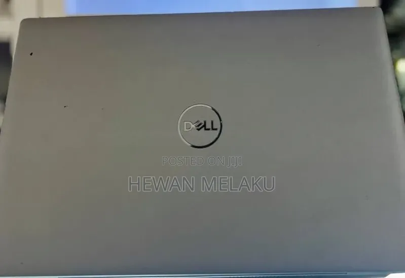 New Laptop Dell 16GB Intel Core i7 SSD 512GB