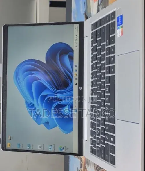 New Laptop HP EliteBook 640 G10 16GB Intel Core i7 SSD 1T