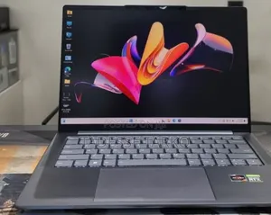 New Laptop Lenovo 16GB AMD Ryzen 7 SSD 512GB