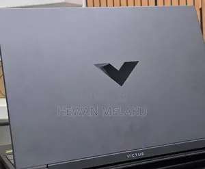 New Laptop HP Victus 16 16GB AMD Ryzen 7 SSD 512GB